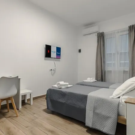 Tury's House 3* Fiumicino